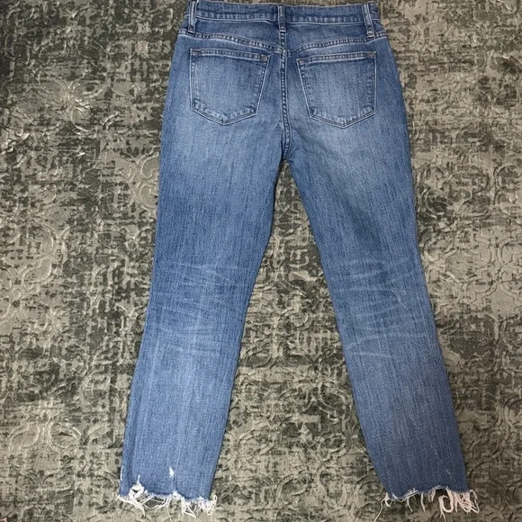 J. Crew Distressed Slim Broken In Boyfriend Ankle Jeans - Picture 4 of 4